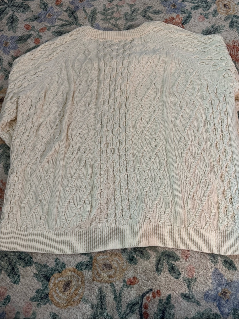 Neuflora Hazel cardigan in cream - Picture 3 of 3